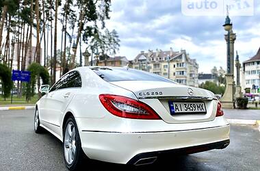 Седан Mercedes-Benz CLS-Class 2013 в Киеве