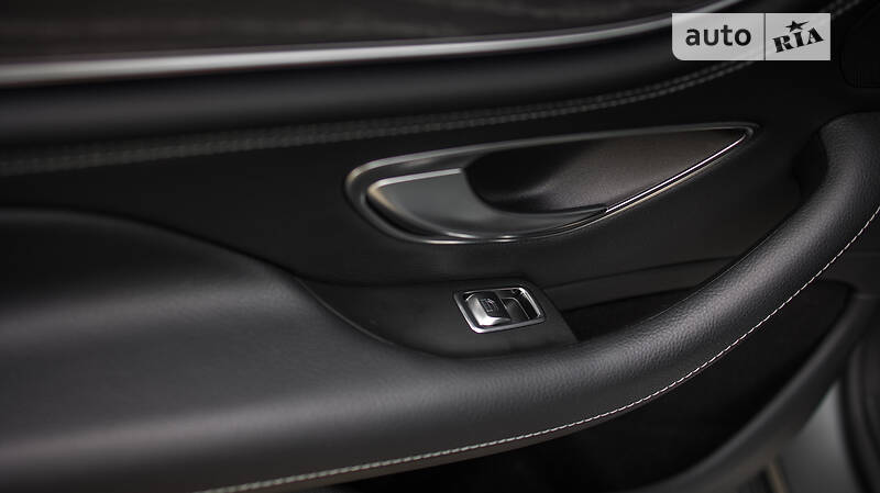 Седан Mercedes-Benz CLS-Class 2018 в Києві