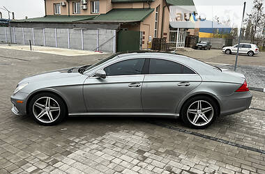 Купе Mercedes-Benz CLS-Class 2010 в 
