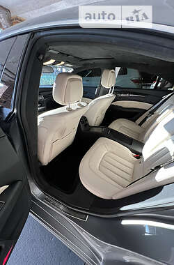 Седан Mercedes-Benz CLS-Class 2012 в 
