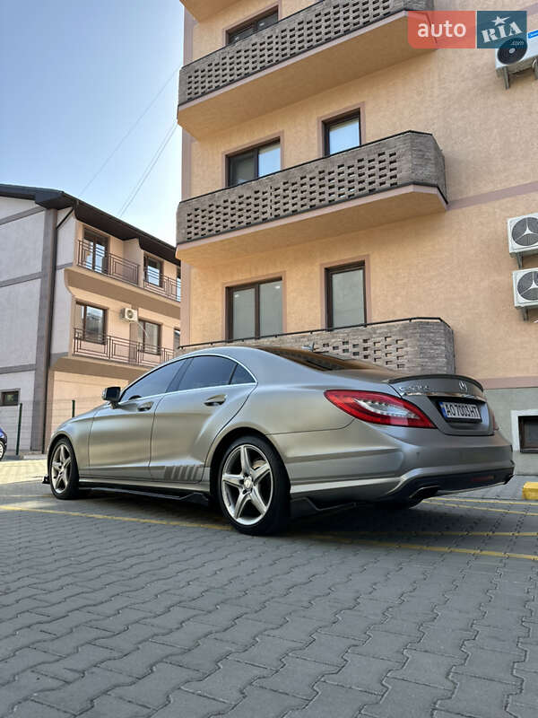 Купе Mercedes-Benz CLS-Class 2010 в Ужгороде