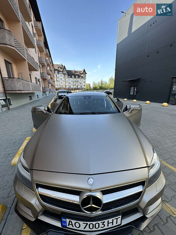 Купе Mercedes-Benz CLS-Class 2010 в Ужгороде