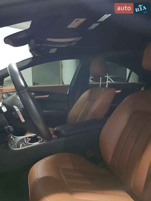 Седан Mercedes-Benz CLS-Class 2016 в Кременчуге