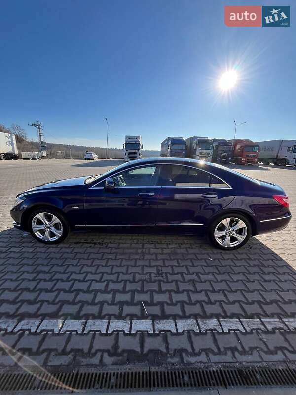 Седан Mercedes-Benz CLS-Class 2011 в Києві