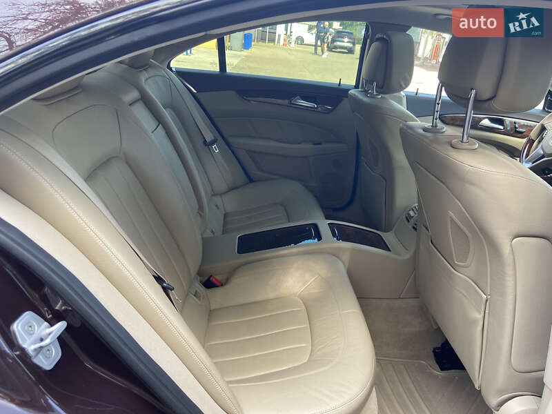 Седан Mercedes-Benz CLS-Class 2012 в Львове