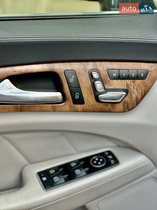 Седан Mercedes-Benz CLS-Class 2015 в Одессе