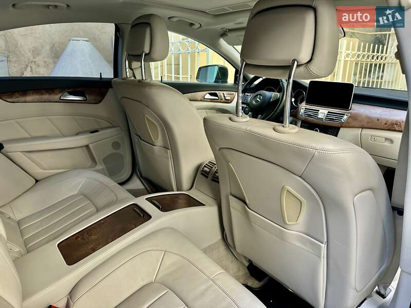 Седан Mercedes-Benz CLS-Class 2015 в Одессе фото 10 Седан Mercedes-Benz CLS-Class 2015 в Одессе