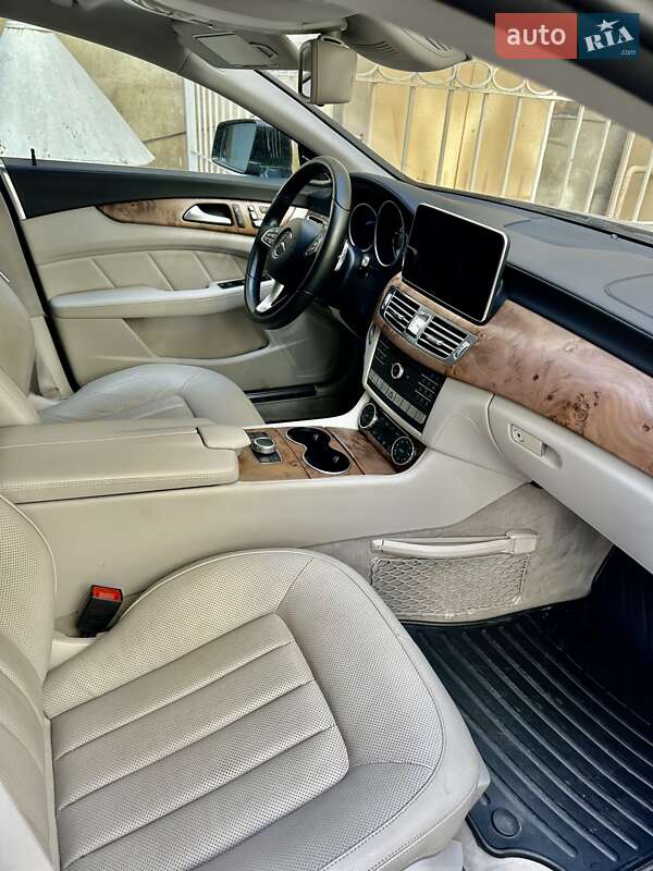 Седан Mercedes-Benz CLS-Class 2015 в Одессе фото 12 Седан Mercedes-Benz CLS-Class 2015 в Одессе