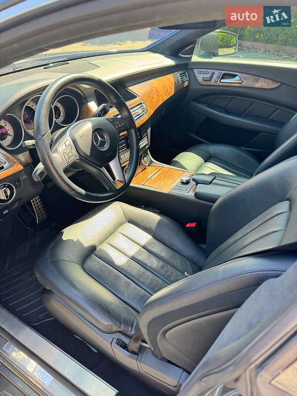 Седан Mercedes-Benz CLS-Class 2012 в Киеве фото 6 Седан Mercedes-Benz CLS-Class 2012 в Киеве
