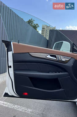 Седан Mercedes-Benz CLS-Class 2015 в 