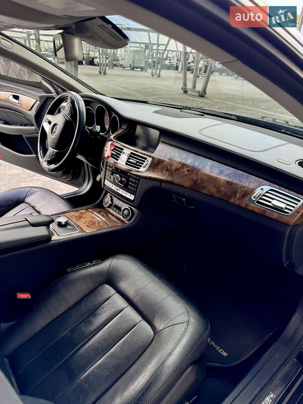 Седан Mercedes-Benz CLS-Class 2011 в Львове