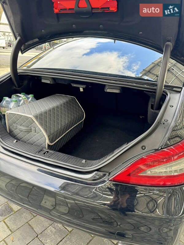 Седан Mercedes-Benz CLS-Class 2011 в Львове
