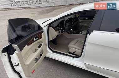 Седан Mercedes-Benz CLS-Class 2015 в 