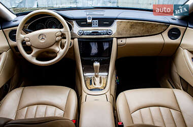 Купе Mercedes-Benz CLS-Class 2007 в 
