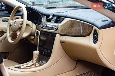 Купе Mercedes-Benz CLS-Class 2007 в 