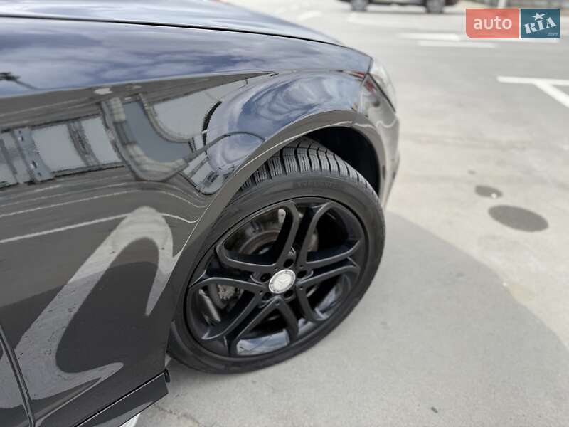 Седан Mercedes-Benz CLS-Class 2016 в Киеве