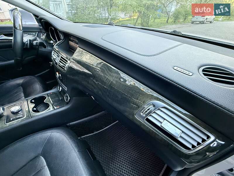 Седан Mercedes-Benz CLS-Class 2012 в Одесі