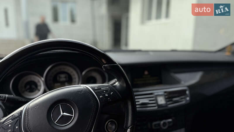 Седан Mercedes-Benz CLS-Class 2012 в Черновцах