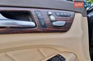 Седан Mercedes-Benz CLS-Class 2012 в 