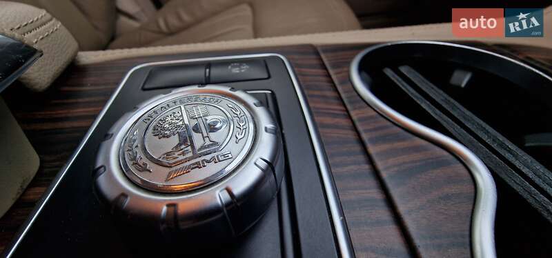 Седан Mercedes-Benz CLS-Class 2012 в Львове