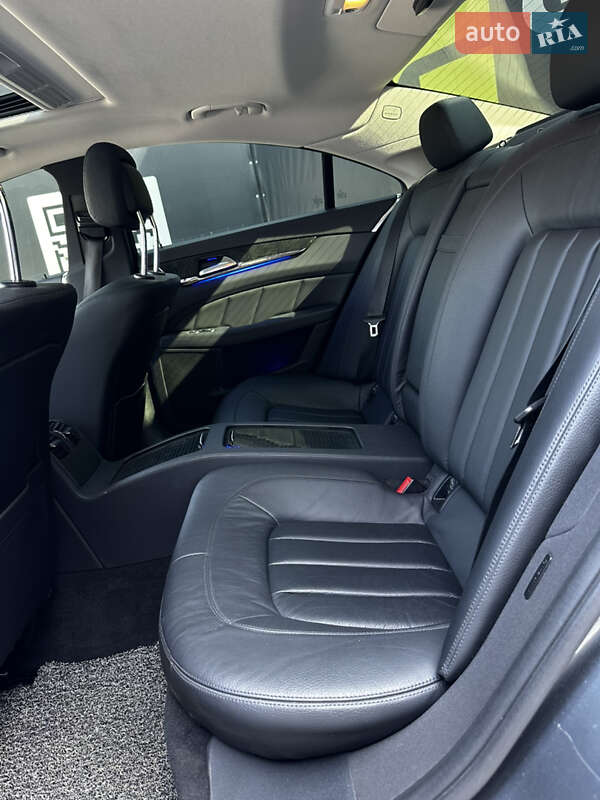 Седан Mercedes-Benz CLS-Class 2016 в Львове