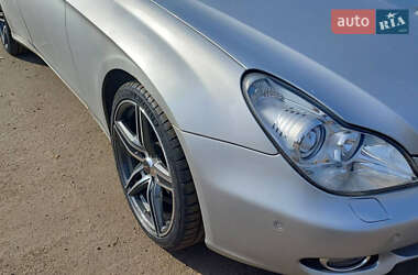 Купе Mercedes-Benz CLS-Class 2006 в 