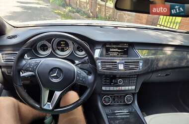 Седан Mercedes-Benz CLS-Class 2011 в 