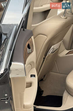 Седан Mercedes-Benz CLS-Class 2013 в 