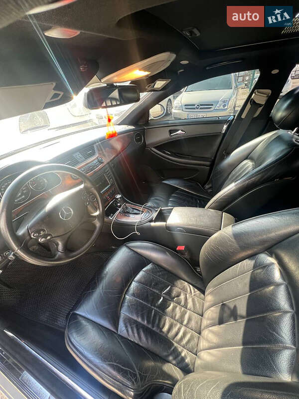 Купе Mercedes-Benz CLS-Class 2004 в 