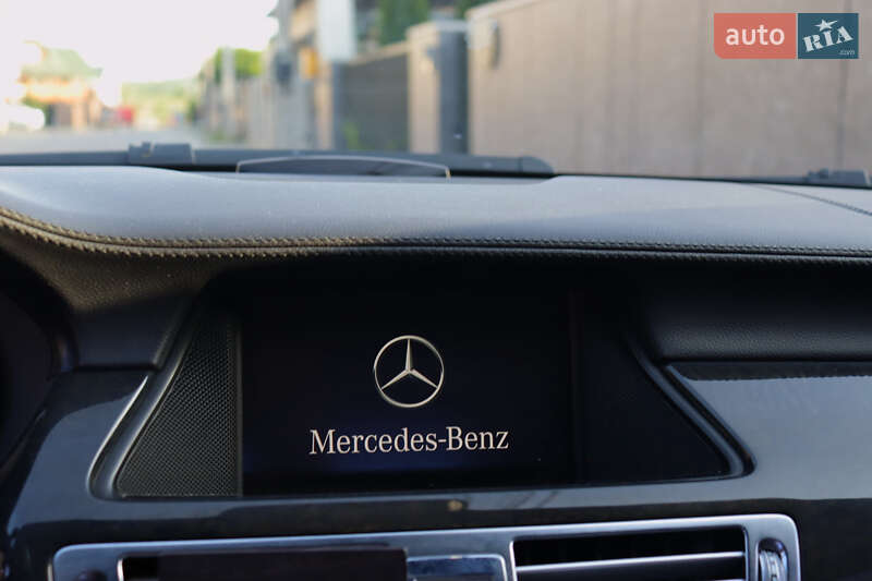 Седан Mercedes-Benz CLS-Class 2012 в Чернівцях