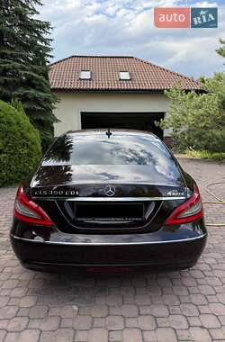 Седан Mercedes-Benz CLS-Class 2012 в 