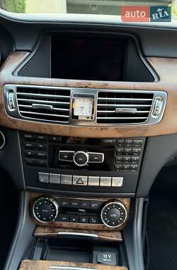 Седан Mercedes-Benz CLS-Class 2012 в 