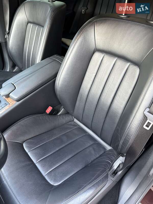 Седан Mercedes-Benz CLS-Class 2012 в Києві