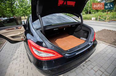Седан Mercedes-Benz CLS-Class 2012 в 