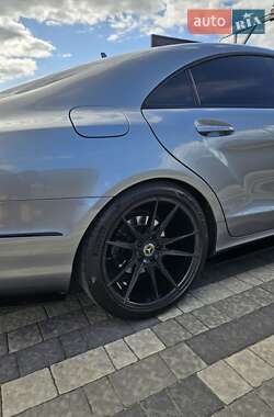 Седан Mercedes-Benz CLS-Class 2011 в 