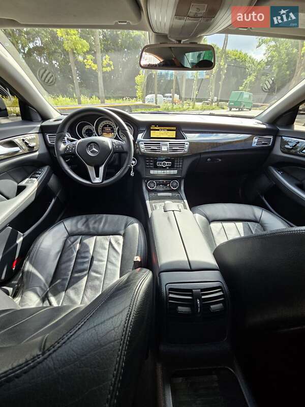 Седан Mercedes-Benz CLS-Class 2011 в Львове