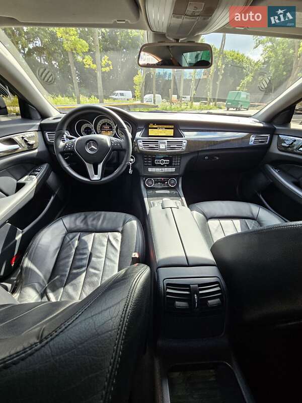Седан Mercedes-Benz CLS-Class 2011 в Львове