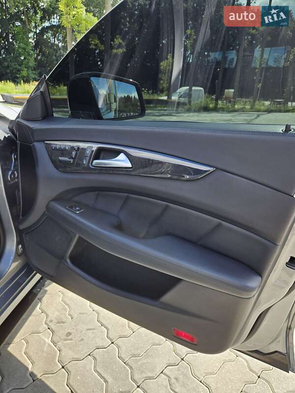 Седан Mercedes-Benz CLS-Class 2011 в Львове