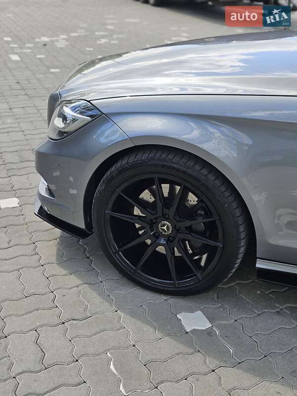 Седан Mercedes-Benz CLS-Class 2011 в Львове