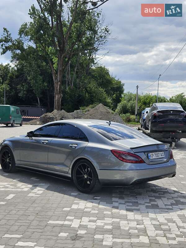 Седан Mercedes-Benz CLS-Class 2011 в Львове