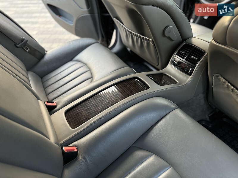 Купе Mercedes-Benz CLS-Class 2006 в Сваляві