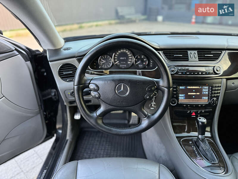 Купе Mercedes-Benz CLS-Class 2006 в Сваляві