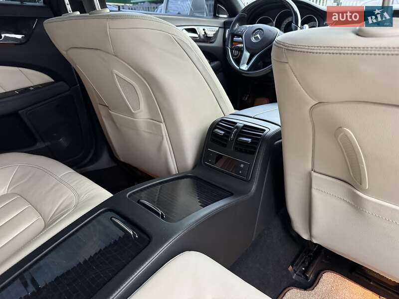 Седан Mercedes-Benz CLS-Class 2011 в Тернополе