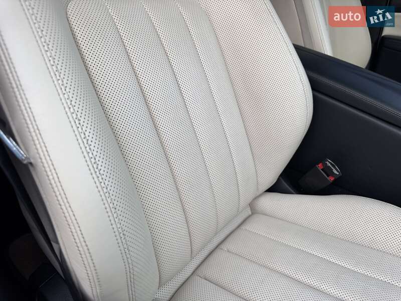 Седан Mercedes-Benz CLS-Class 2011 в Тернополе