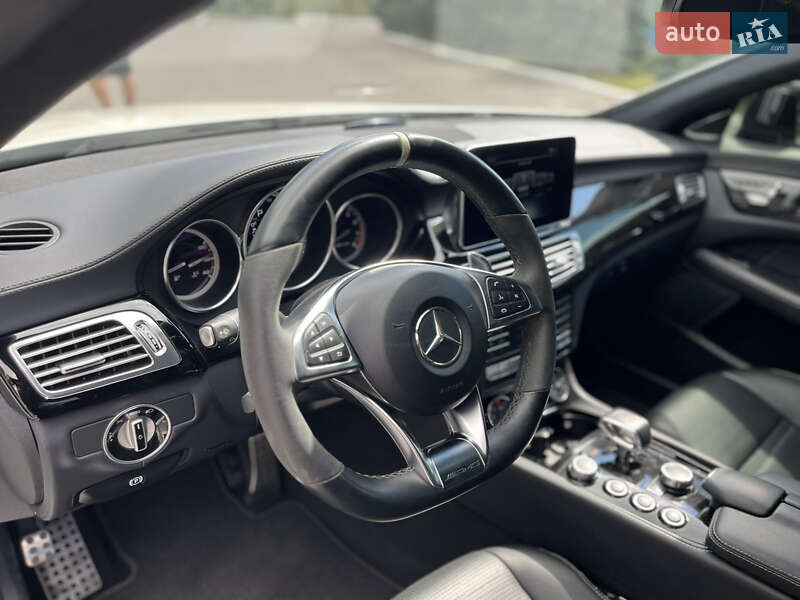 Седан Mercedes-Benz CLS-Class 2015 в Києві