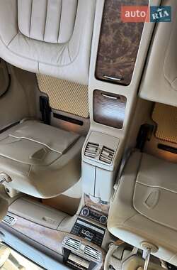 Седан Mercedes-Benz CLS-Class 2012 в 
