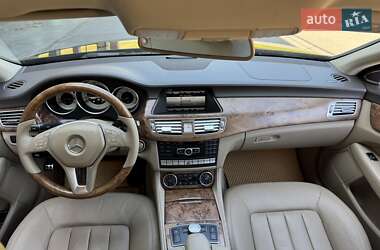 Седан Mercedes-Benz CLS-Class 2012 в 
