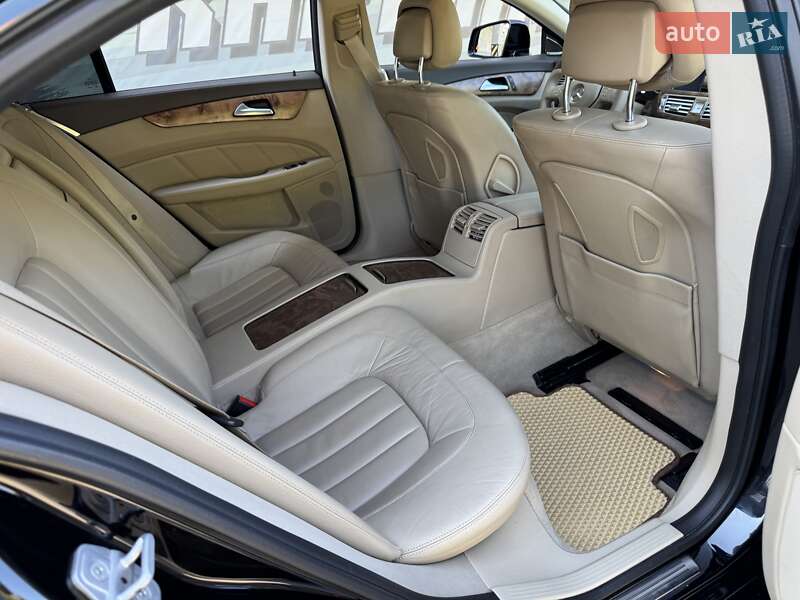 Седан Mercedes-Benz CLS-Class 2012 в Киеве