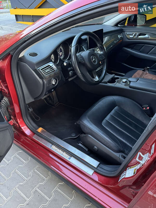 Седан Mercedes-Benz CLS-Class 2015 в Знаменке