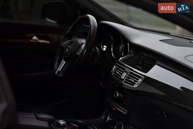 Седан Mercedes-Benz CLS-Class 2011 в Черкасах